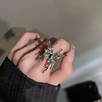 Панк-Нерегулярные кольца с бабочками для женщин, серьги-бабочки из жидкого металла, эстетичные ювелирные изделия Egirl, открытые кольца с насекомыми в готическом стиле