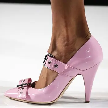 Элегантные розовые лакированные босоножки, женские туфли с острым носком и пряжкой на каблуке, летнее Новое поступление, модная офисная женская обувь для подиума