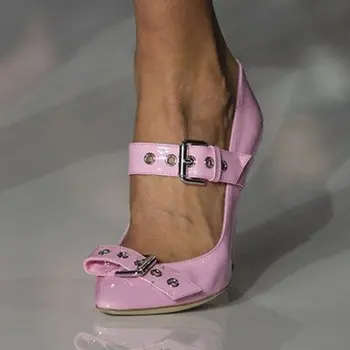 Элегантные розовые лакированные босоножки, женские туфли с острым носком и пряжкой на каблуке, летнее Новое поступление, модная офисная женская обувь для подиума